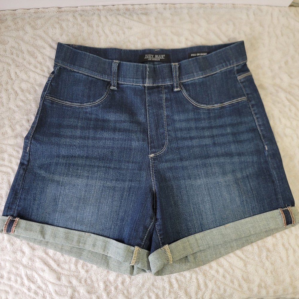 JUDY BLUE Pull-on Short Women's Size 1XL Dark Wash Denim